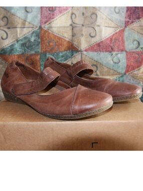Taos Leather Mary Jane Comfort Flats 7